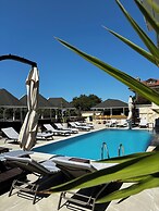 Enki Royal Cesme Hotel