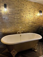 Enki Royal Cesme Hotel