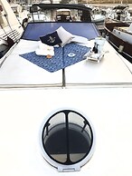 Desirè Charming House Boat