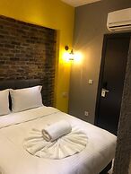 Nova Park Hotel & Suite