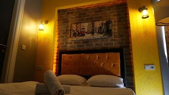 Nova Park Hotel & Suite