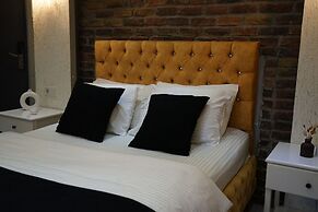 Nova Park Hotel & Suite