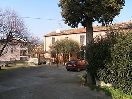 Cozy 4 Person Apartment Marija