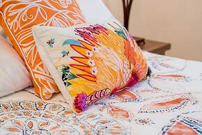 Casa Del Gallo 2 BR by Casago