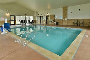 GrandStay Hotel & Suites