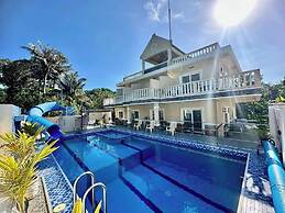 Dive Batanes Lodge and Restaurant