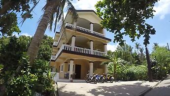 Dive Batanes Lodge and Restaurant