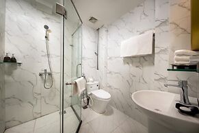 Senses Central Hotel