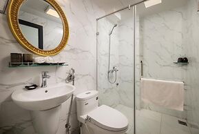 Senses Central Hotel