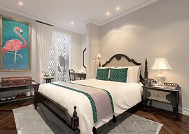 Senses Central Hotel