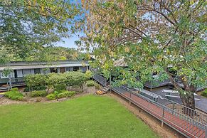 Victoria Accommodation Village