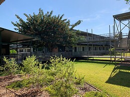 Victoria Accommodation Village