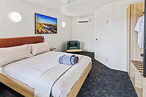 Victoria Accommodation Village