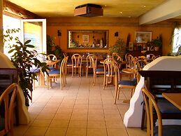Stadt Cafe Pension Grünstadt