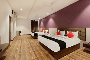 Capital O 30351 S B Excellency