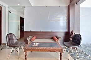 Capital O 30351 S B Excellency