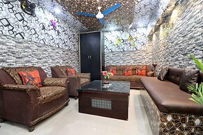 SPOT ON 29647 Hotel Heaven