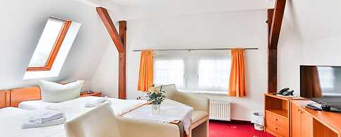 Hotel & Pension Villa Camenz