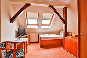 Hotel & Pension Villa Camenz