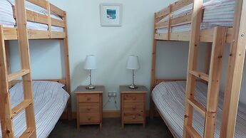 Helmsdale Lodge