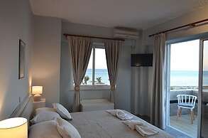 Arion Beach Hotel