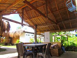 Siargao Tropic Hostel