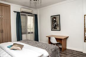 Maroko Bayshore Suites