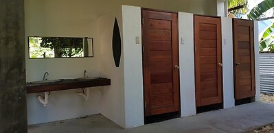 Sinag Hostel - Adults Only