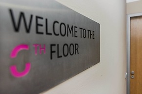 Luxury Center APT by Michal&Friends