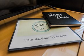 Luxury Center APT by Michal&Friends