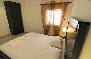 Arendalzrail Apartment - Balfour 35