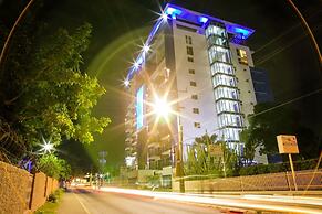 Ultra Luxury Apartment at  20 South