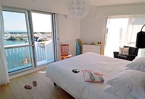 Hotel du Port