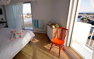Hotel du Port