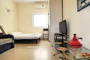 Arendalzrail Apartments Rothschild St.33