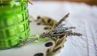 Akrolithi Guesthouse