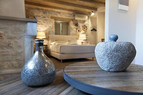 Akrolithi Guesthouse