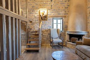 Akrolithi Guesthouse