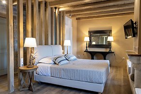 Akrolithi Guesthouse