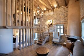 Akrolithi Guesthouse