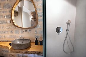 Akrolithi Guesthouse