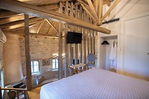 Akrolithi Guesthouse