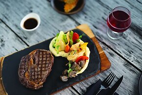 VARU by Atmosphere - All Inclusive with Free Transfers