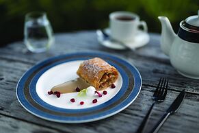 VARU by Atmosphere - All Inclusive with Free Transfers