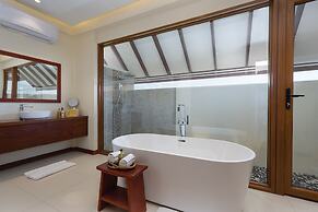 VARU by Atmosphere - All Inclusive with Free Transfers