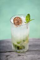 VARU by Atmosphere - All Inclusive with Free Transfers