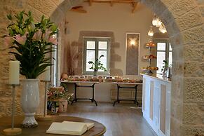 Akrolithi Boutique Hotel