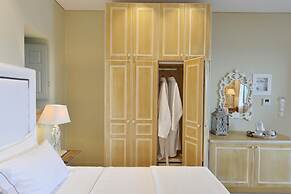 Akrolithi Boutique Hotel