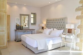 Akrolithi Boutique Hotel