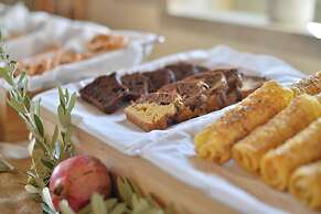 Akrolithi Boutique Hotel